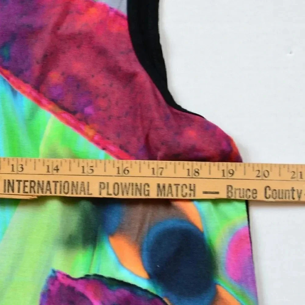 5/$25 Multicoloured Tank - Picture 4 of 5